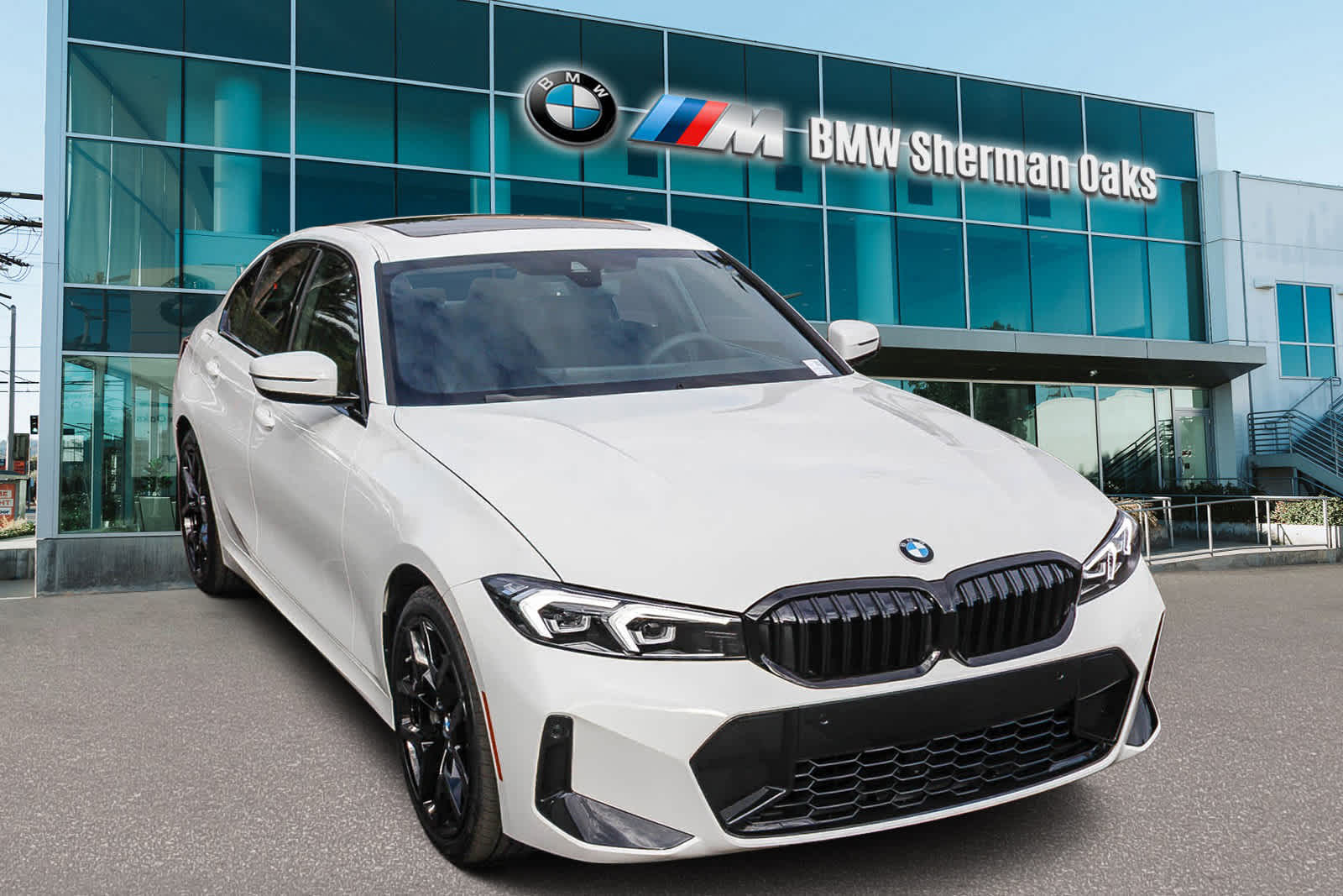 Thumbnail: 2026 BMW 3 Series - 6