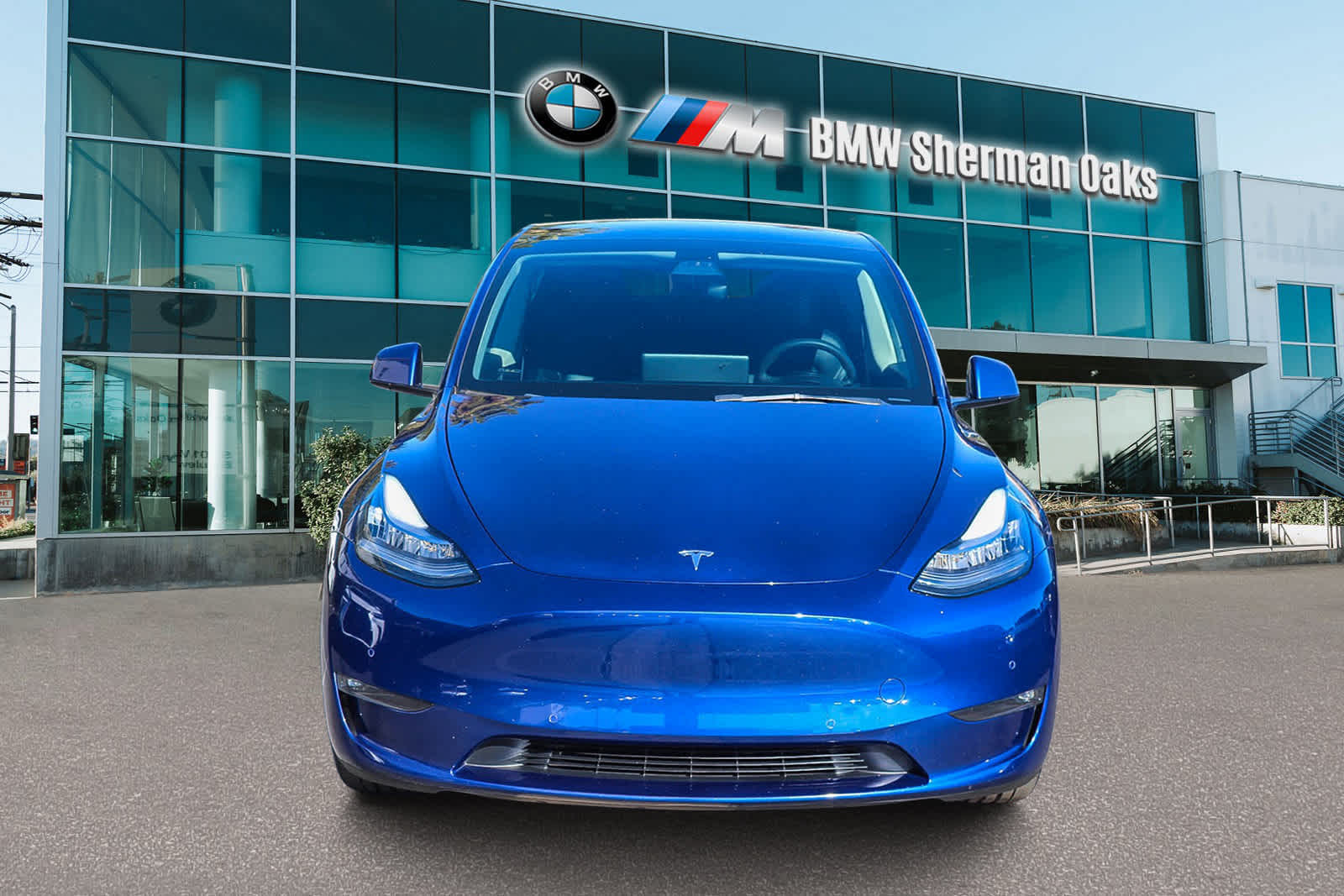 2021 Tesla Model Y Long Range photo 2