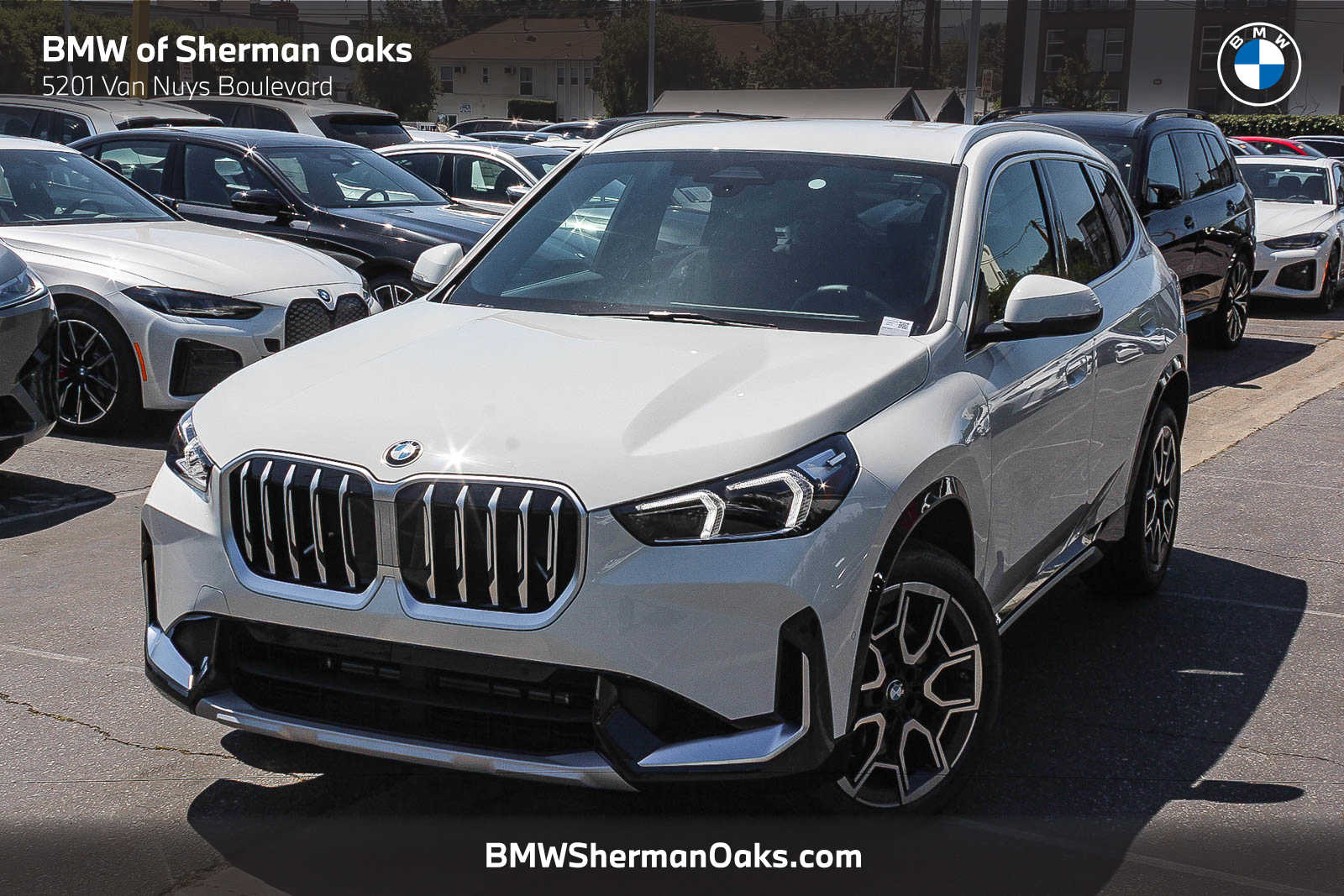 Thumbnail: 2026 BMW X1 - 1