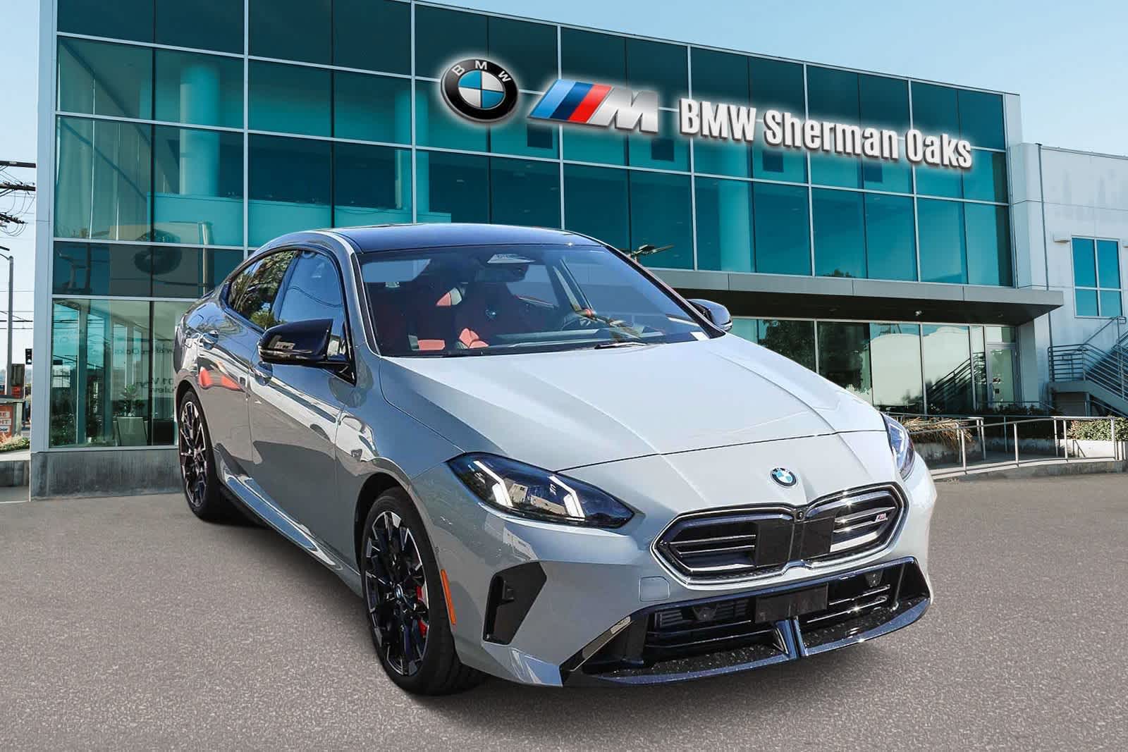 Thumbnail: 2025 BMW 2 Series - 3