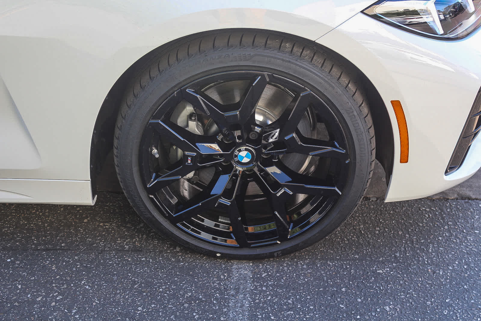 Thumbnail: 2025 BMW 4 Series - 9