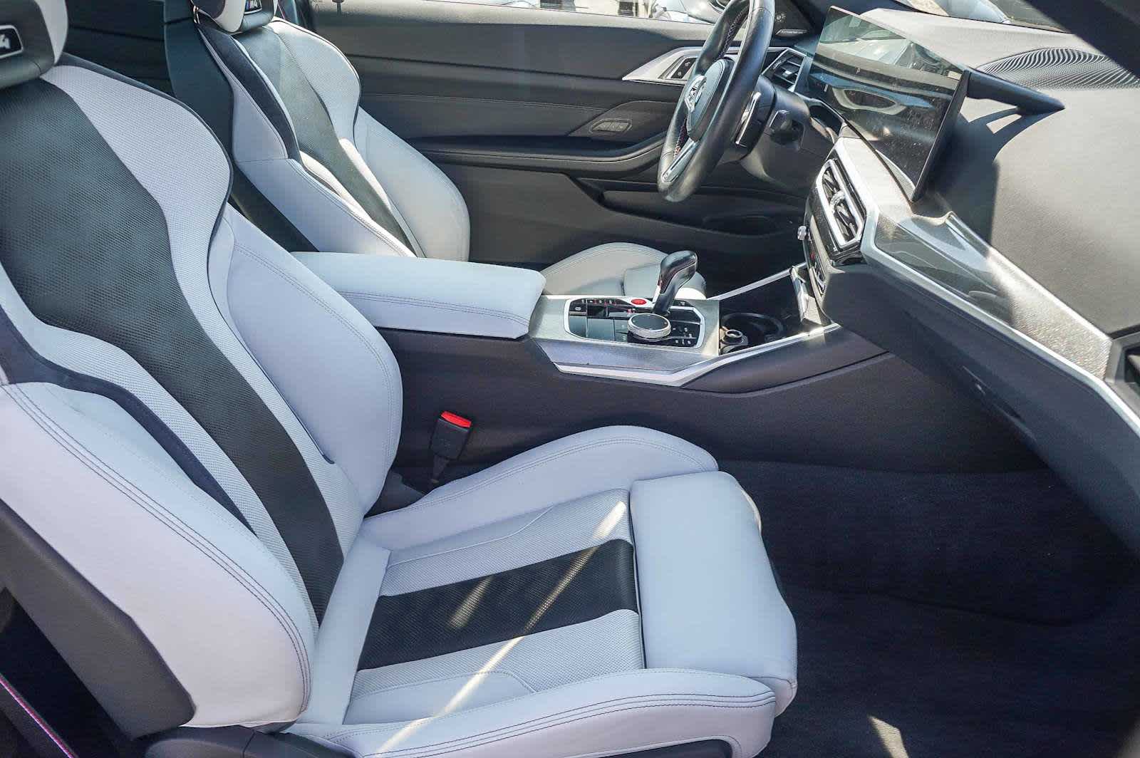 Thumbnail: 2024 BMW M4 - 16