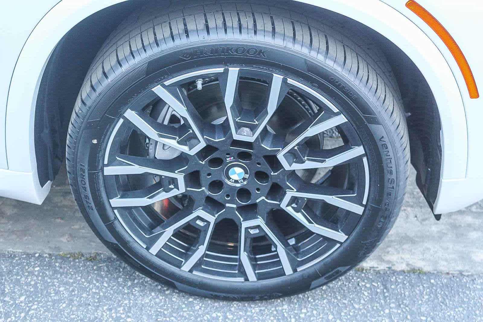 Thumbnail: 2026 BMW X5 - 9