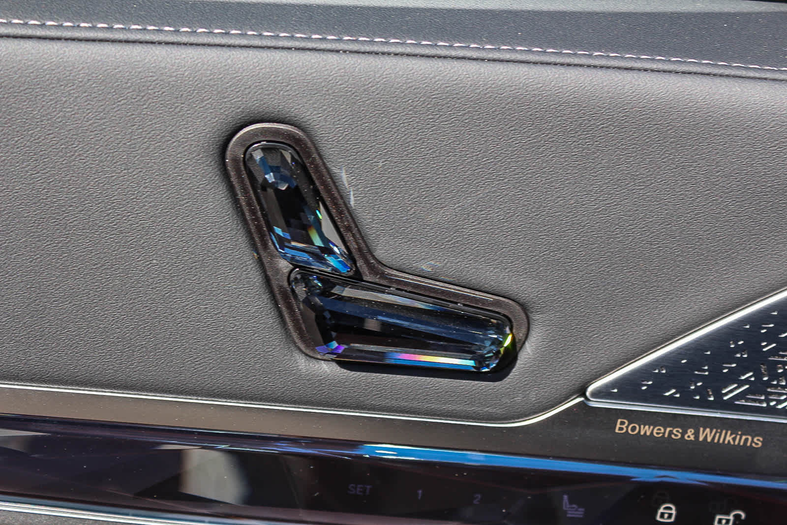 Thumbnail: 2026 BMW 7 Series - 21