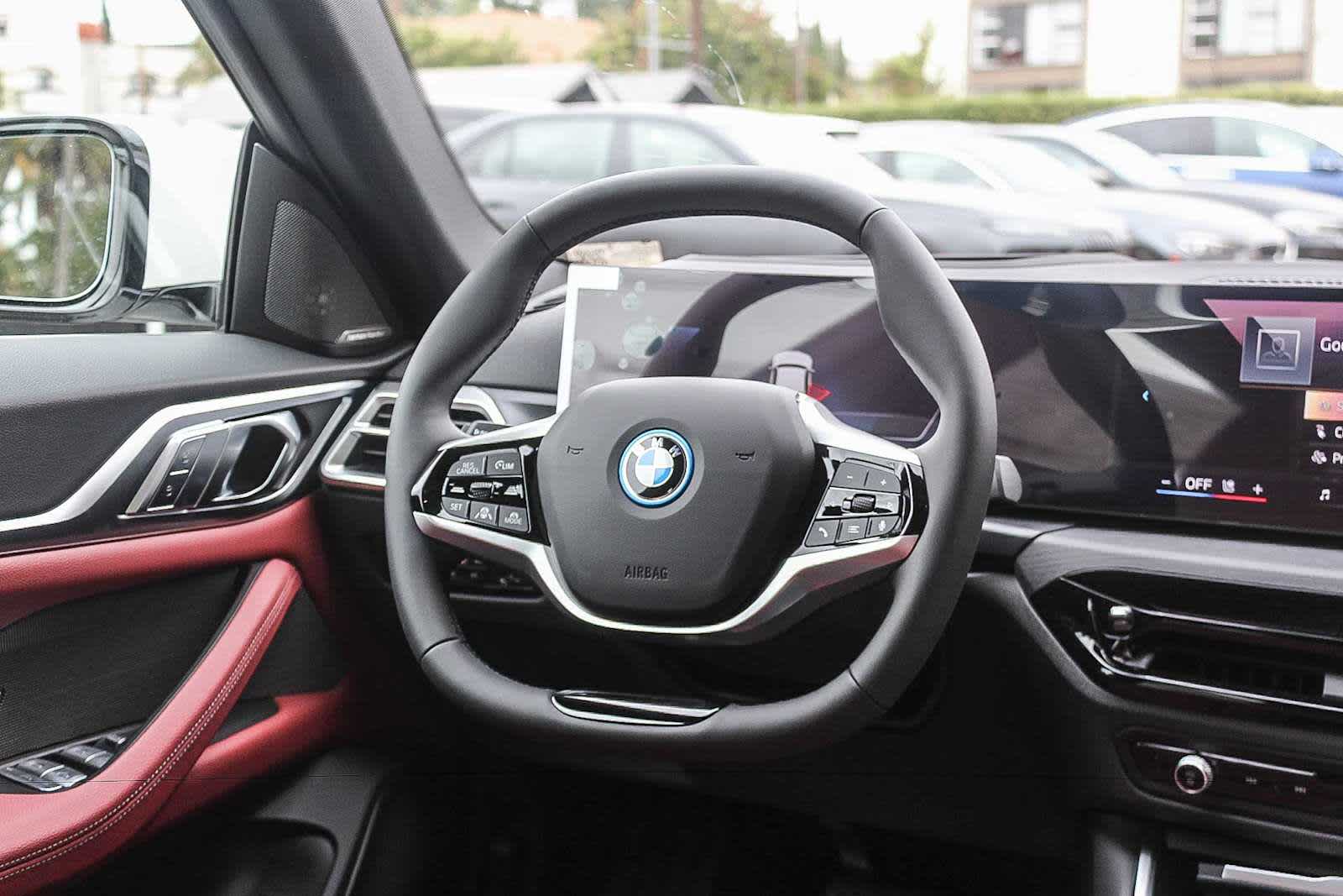 Thumbnail: 2026 BMW i4 - 13