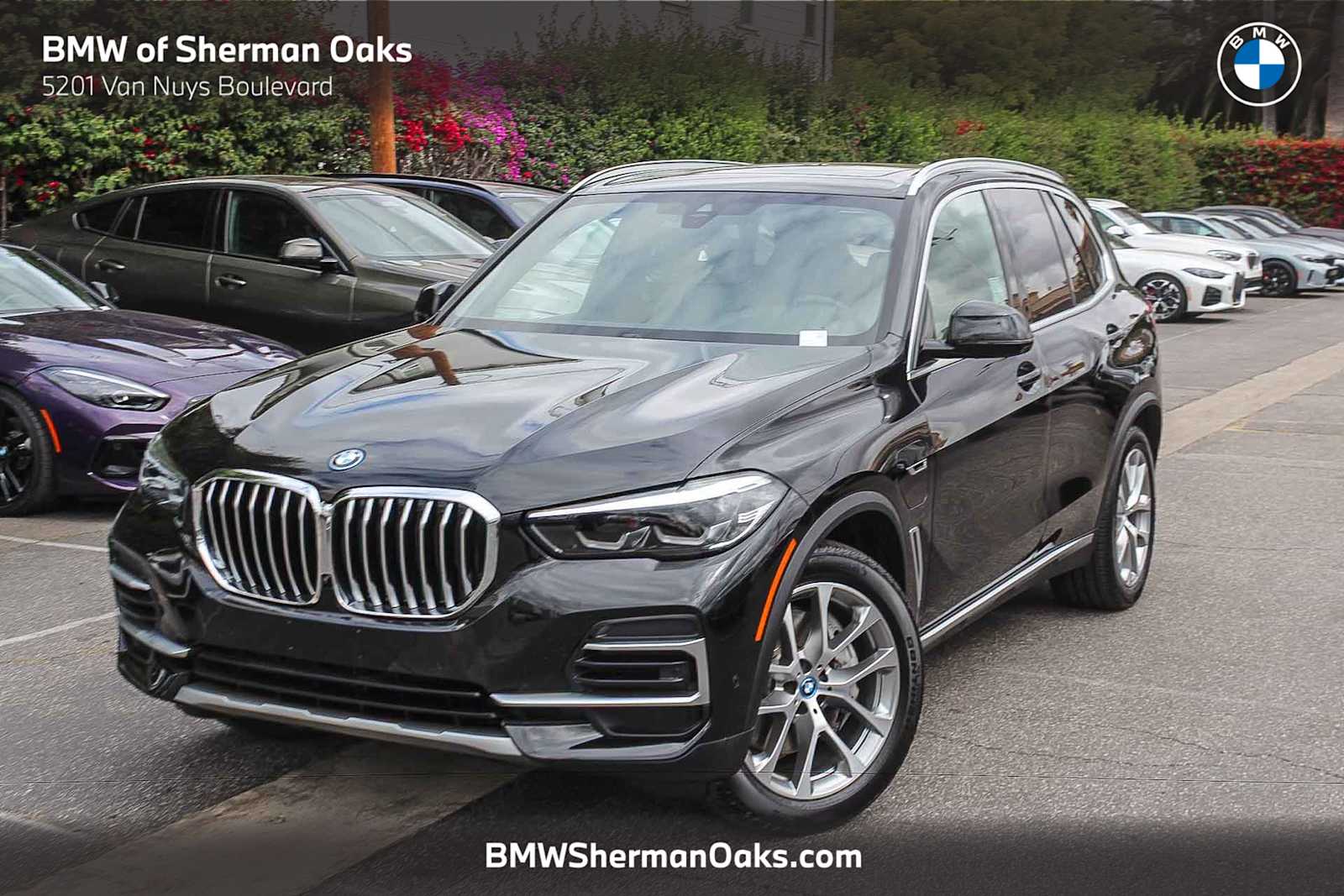 2023 BMW X5 xDrive45e's photo