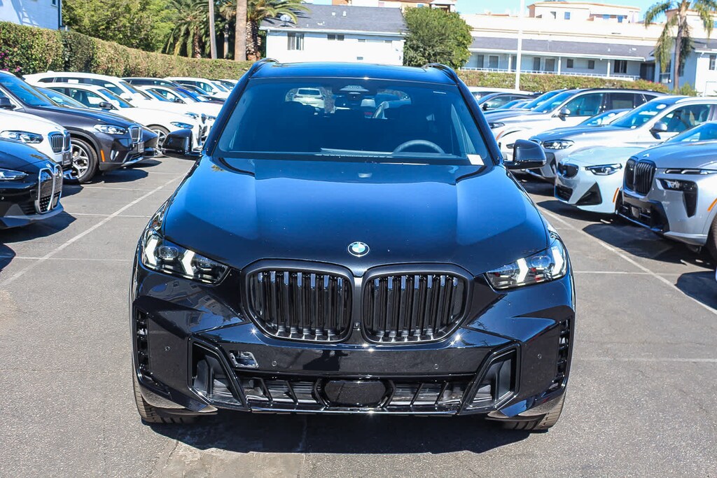 New 2026 BMW X5 sDrive40i SUV
