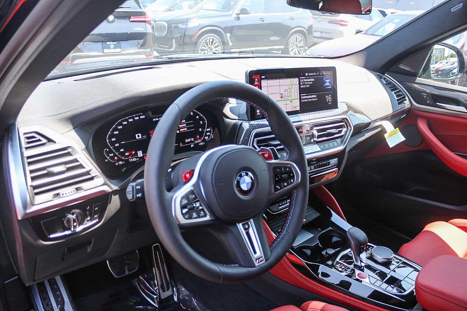 Thumbnail: 2025 BMW X4 - 17