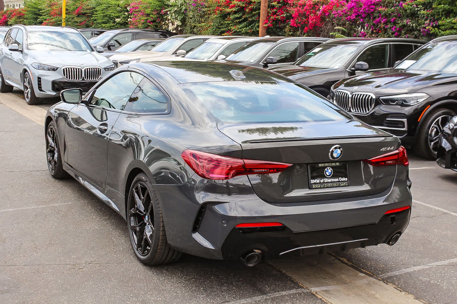 Thumbnail: 2027 BMW 4 Series - 6