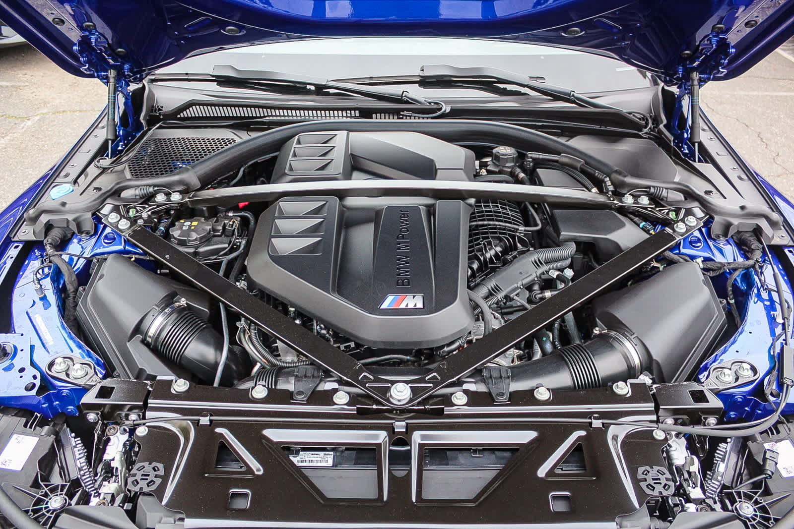 Thumbnail: 2026 BMW M4 - 8