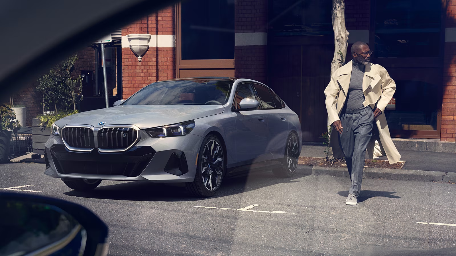 2024 BMW i5.png