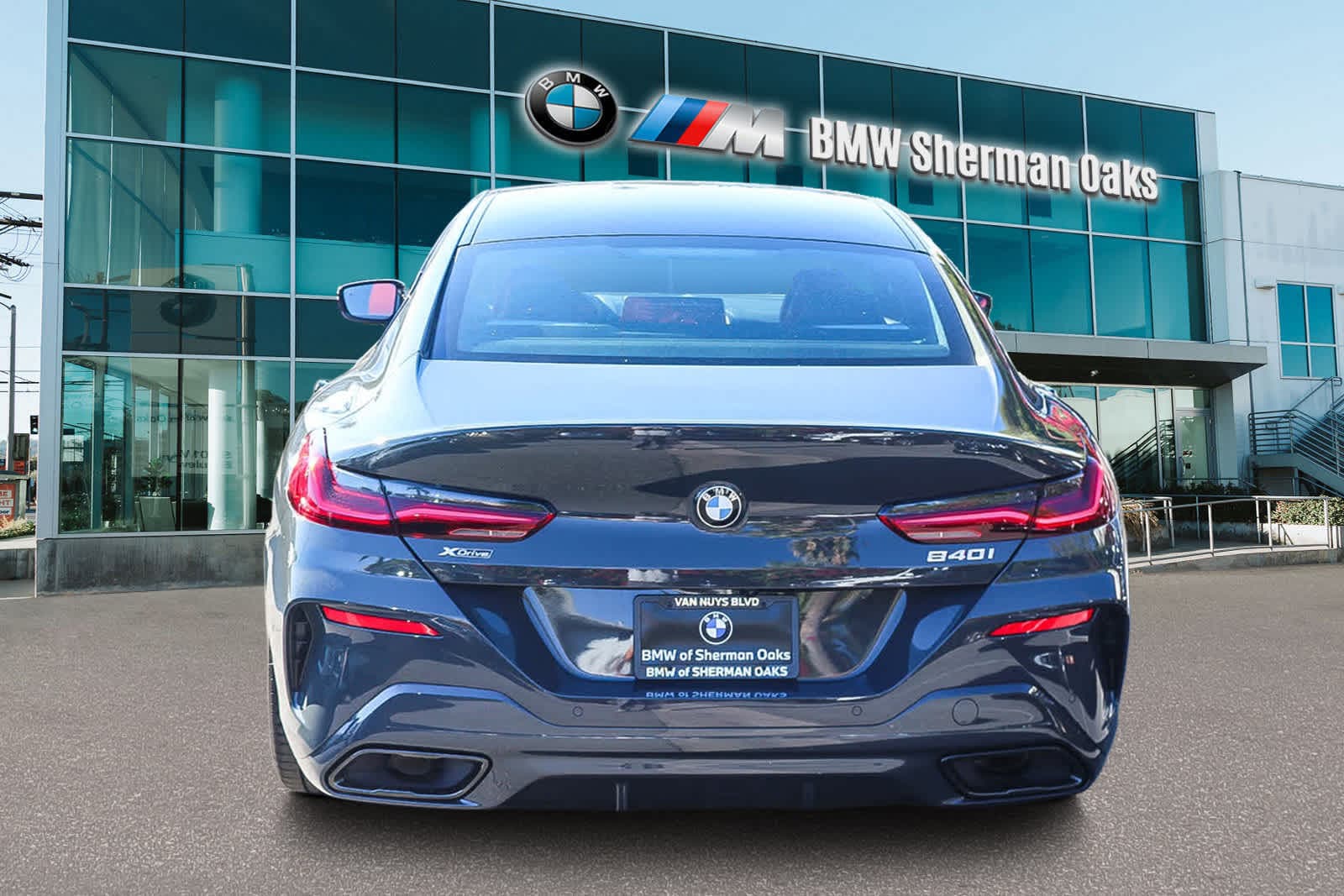 Thumbnail: 2026 BMW 8 Series - 5