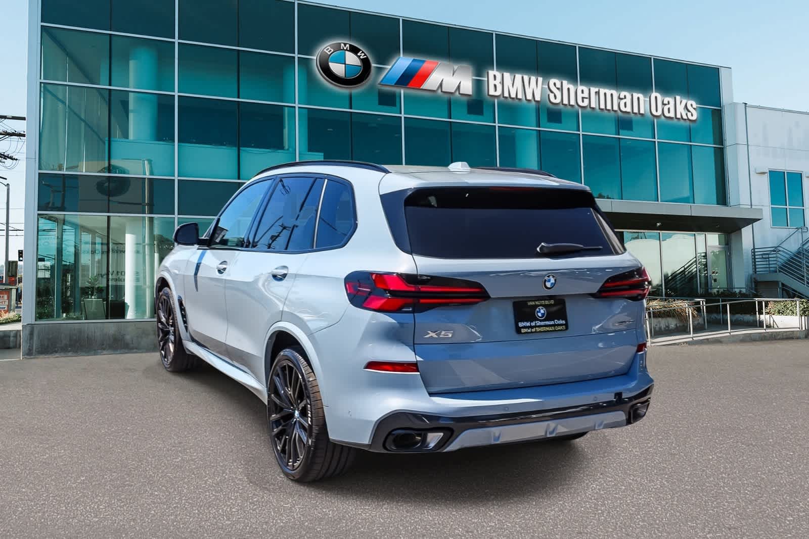 Thumbnail: 2026 BMW X5 - 6