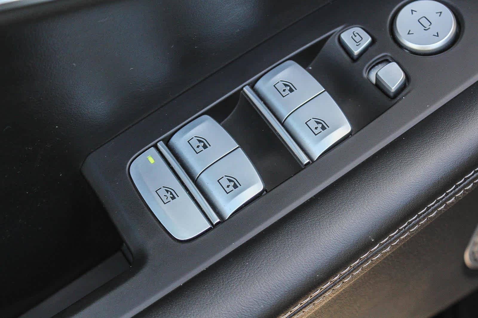 Thumbnail: 2024 BMW XM - 20