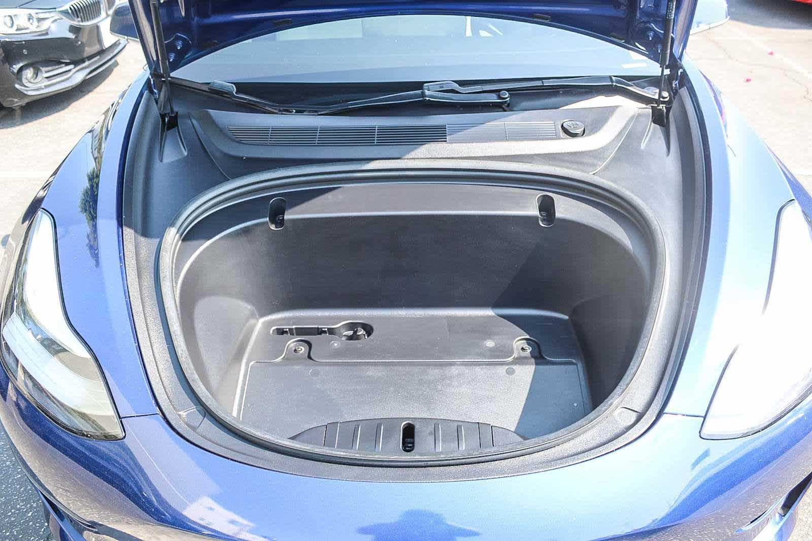 Thumbnail: 2020 Tesla Model 3 - 26