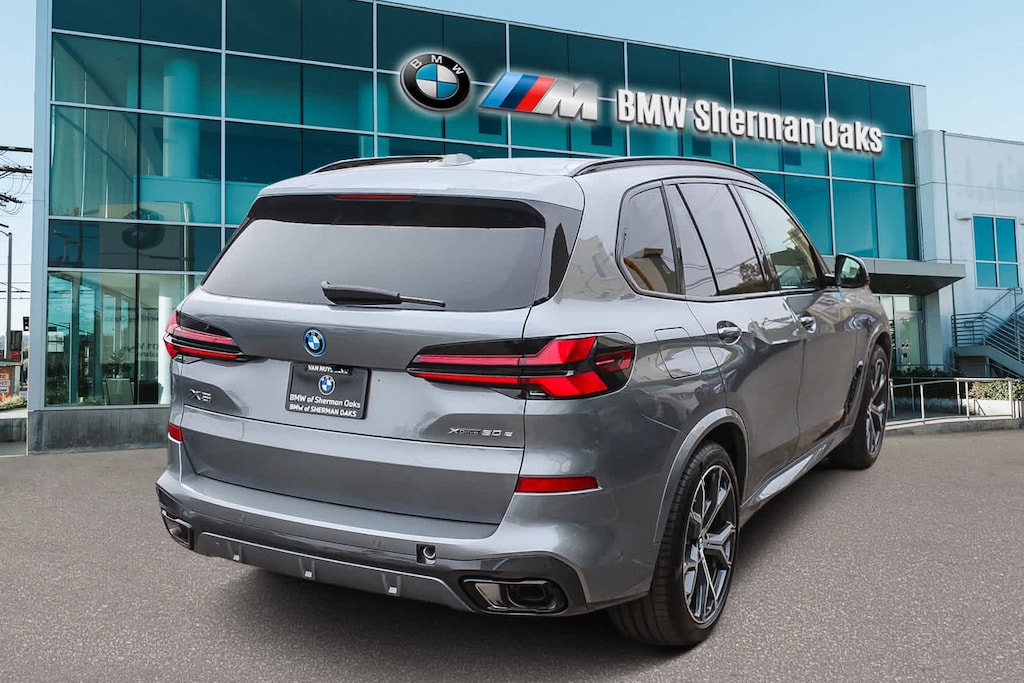 New 2026 BMW X5 PHEV xDrive50e SUV