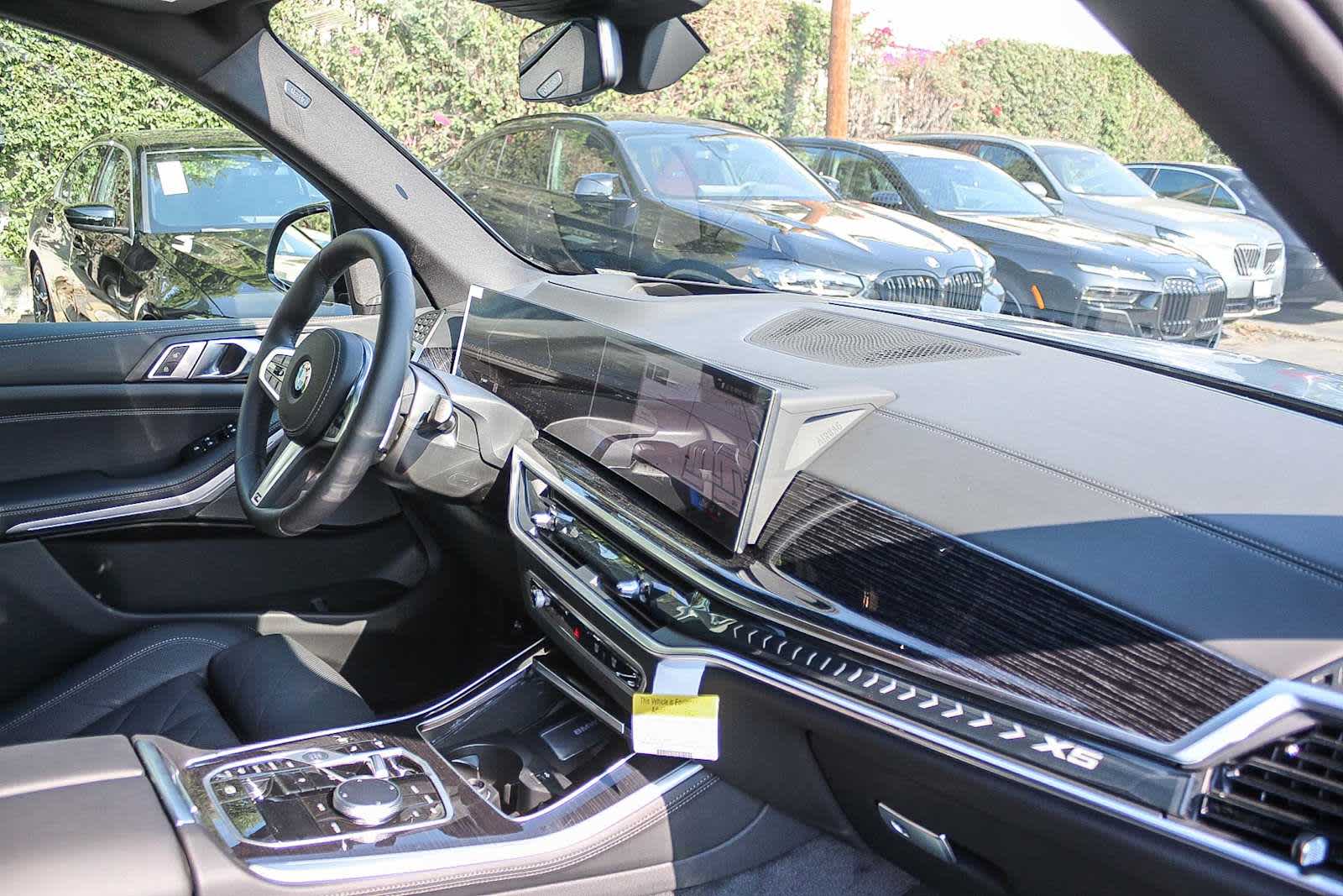 Thumbnail: 2026 BMW X5 - 16