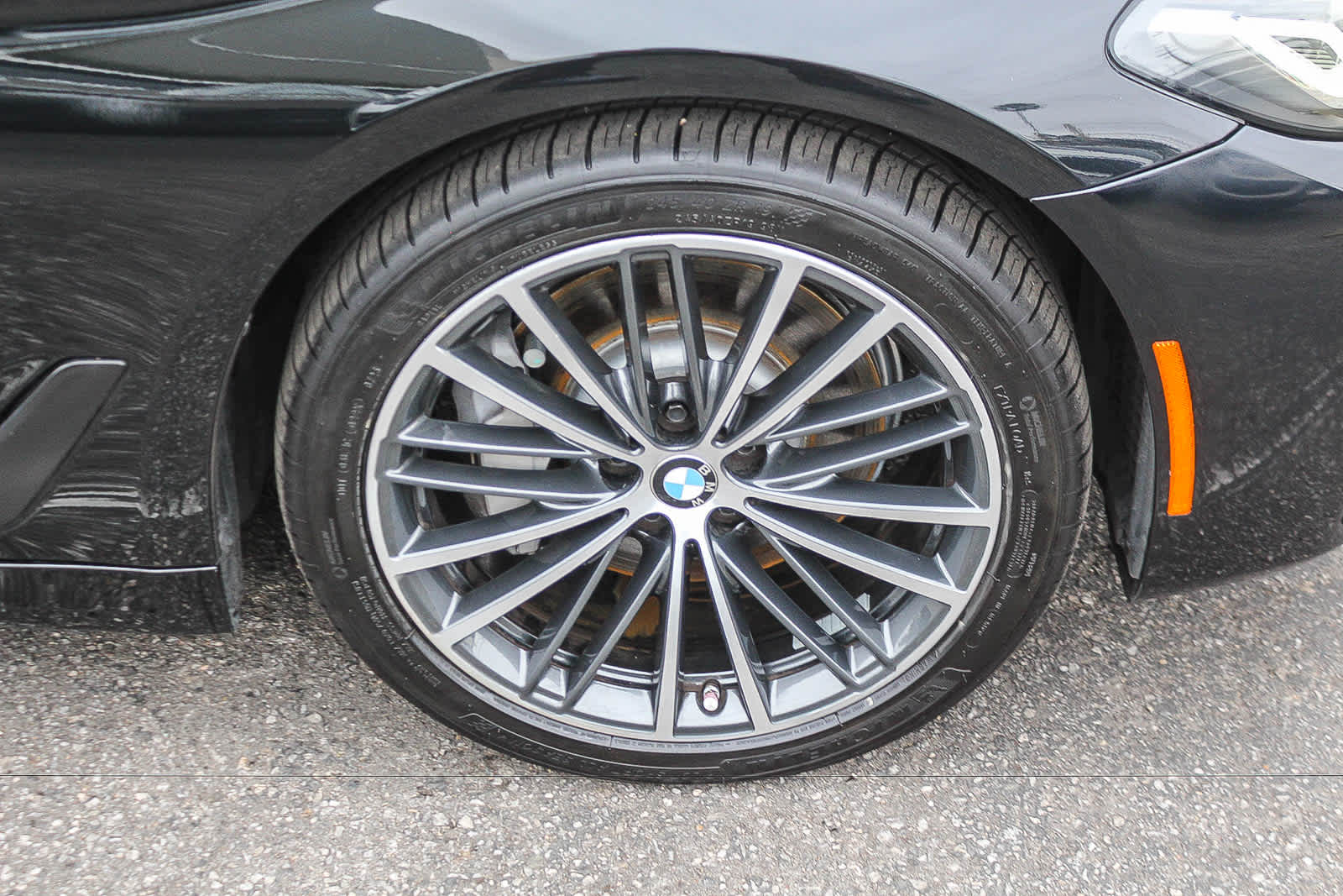 Thumbnail: 2021 BMW 5 Series - 9
