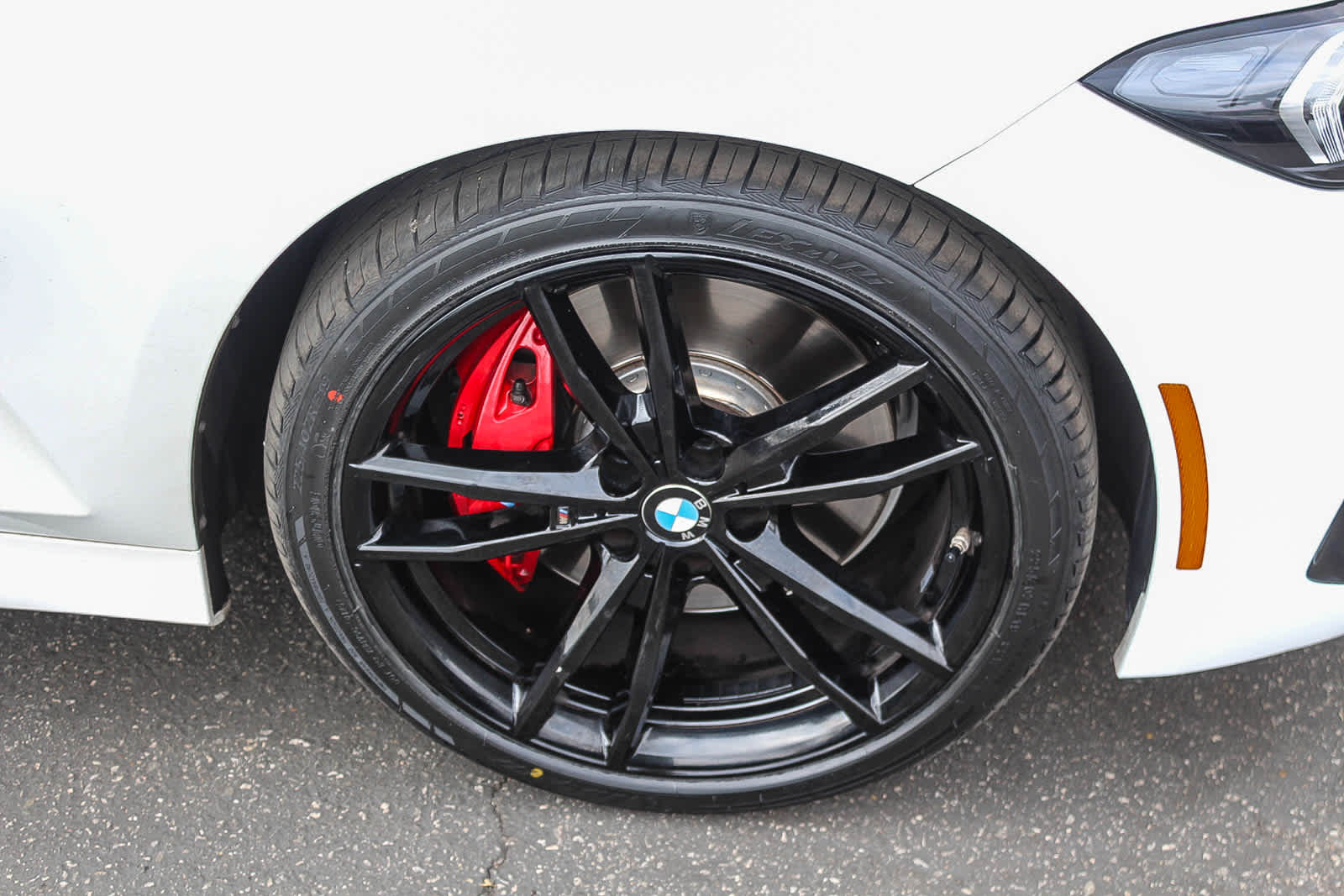 Thumbnail: 2023 BMW 3 Series - 9