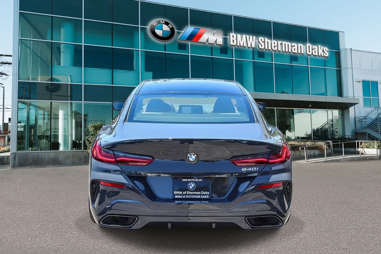 Thumbnail: 2026 BMW 8 Series - 5