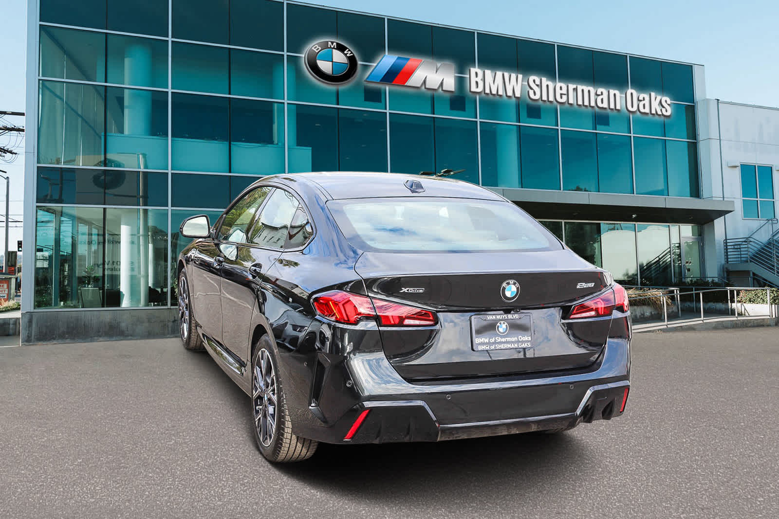 Thumbnail: 2025 BMW 2 Series - 6