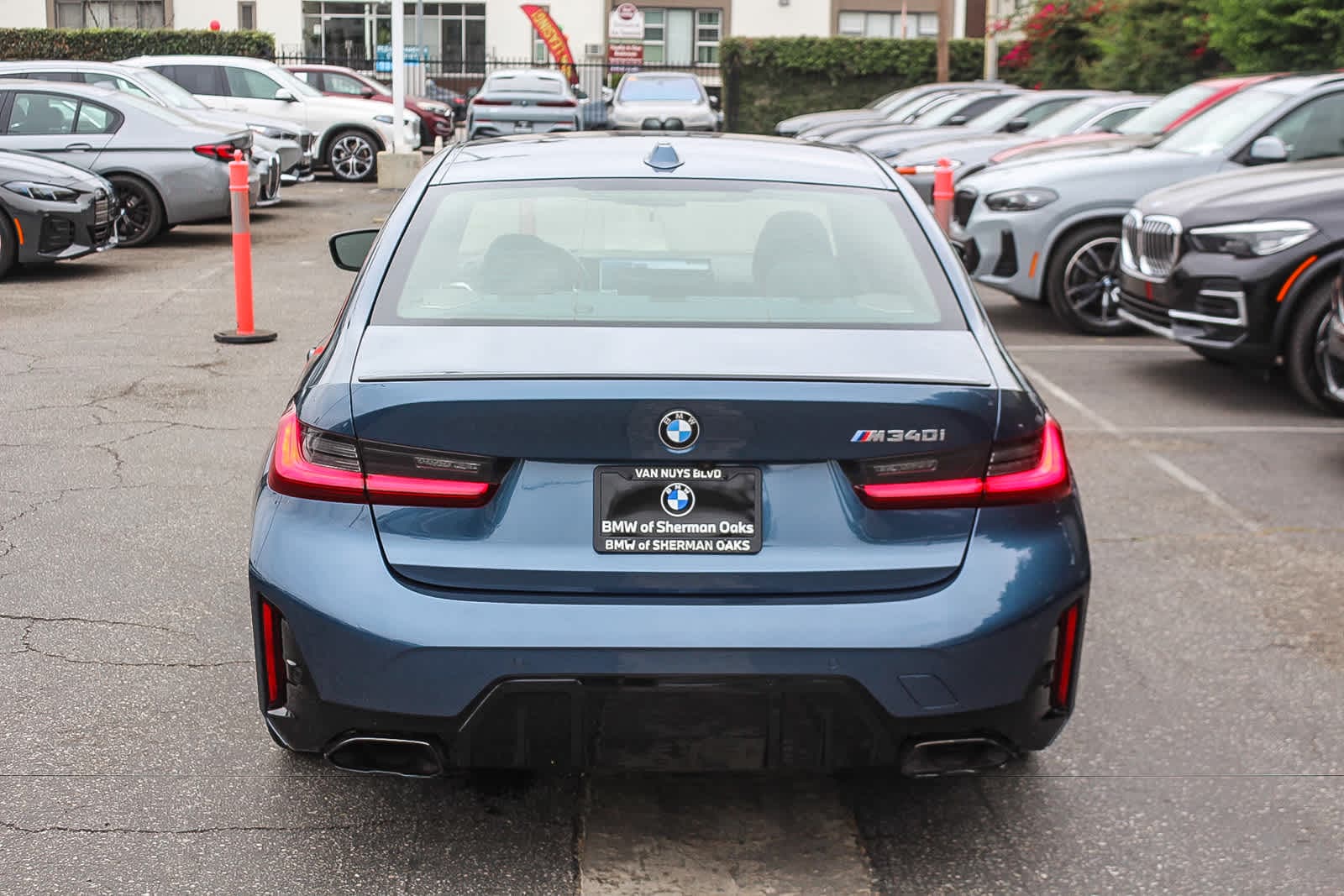 Thumbnail: 2025 BMW 3 Series - 6