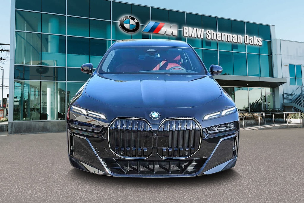 New 2026 BMW 740i Sedan