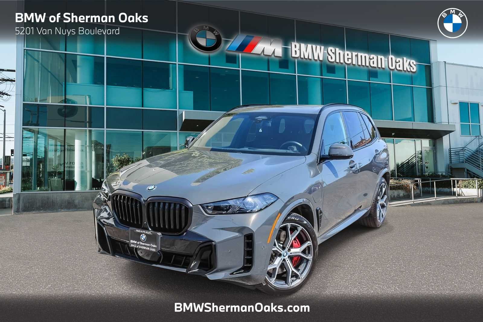 2024 BMW X5 xDrive50e's photo