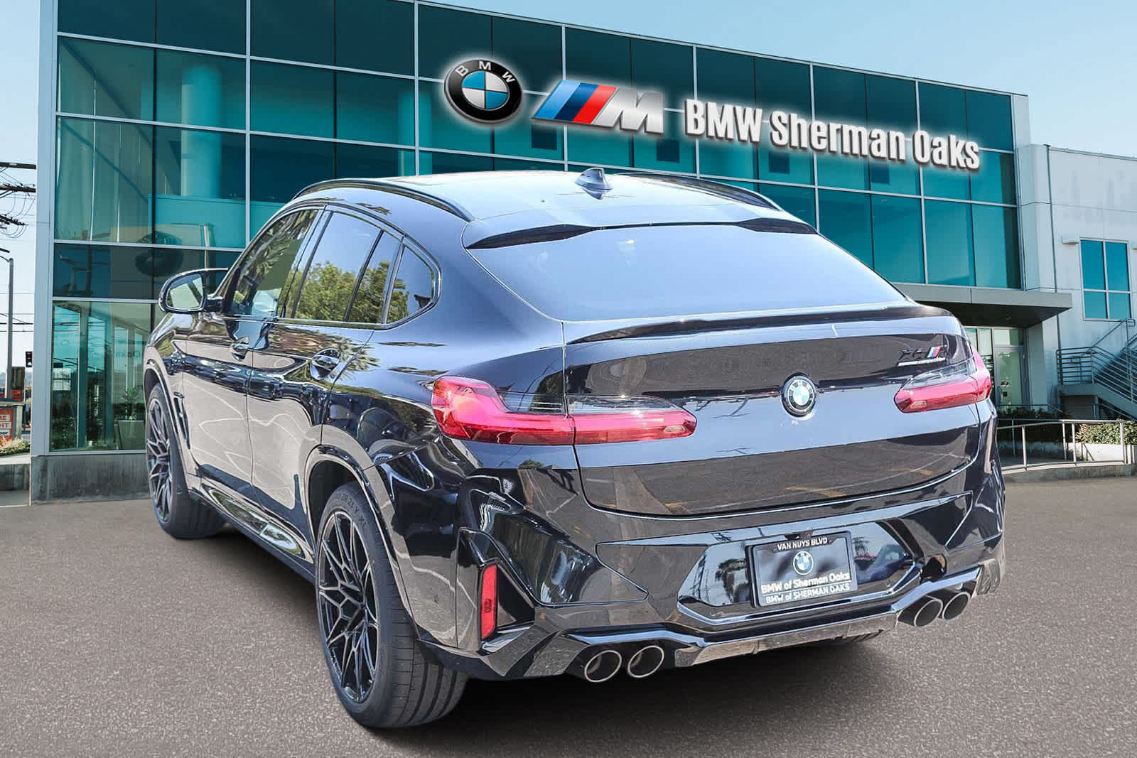 Thumbnail: 2025 BMW X4 - 6