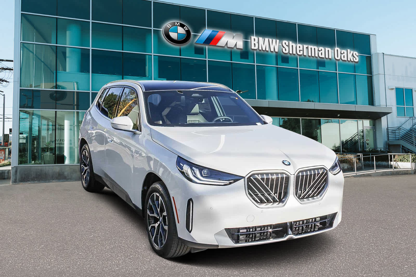 Thumbnail: 2026 BMW X3 - 3