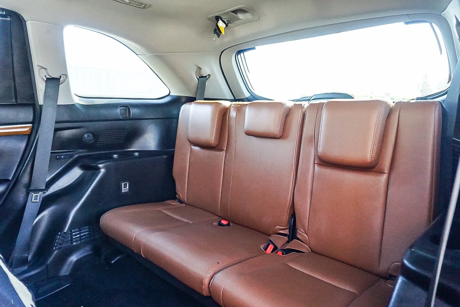 Thumbnail: 2017 Toyota Highlander - 21