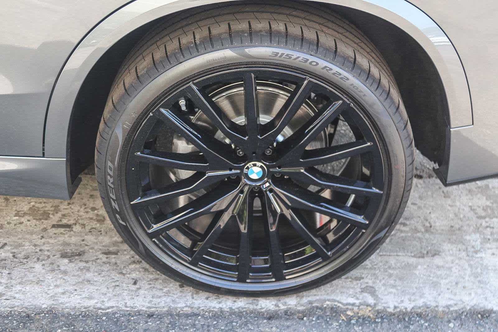 Thumbnail: 2026 BMW X5 - 8