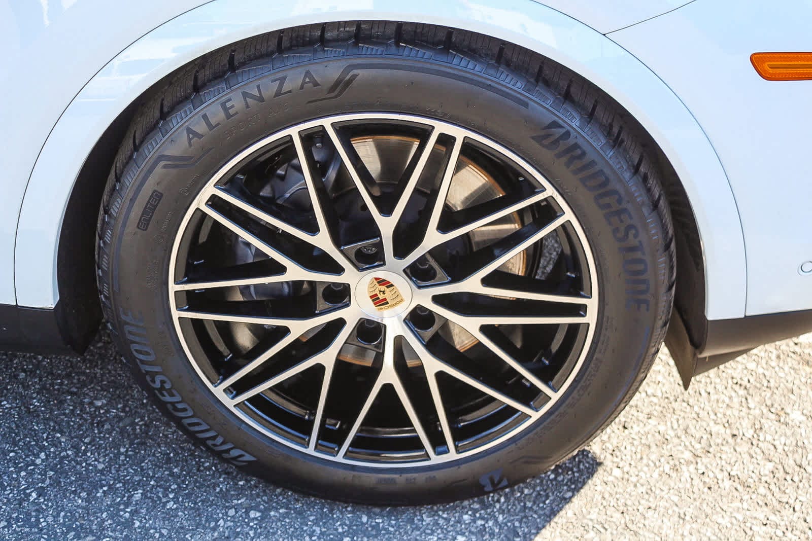 Thumbnail: 2025 Porsche Cayenne - 10