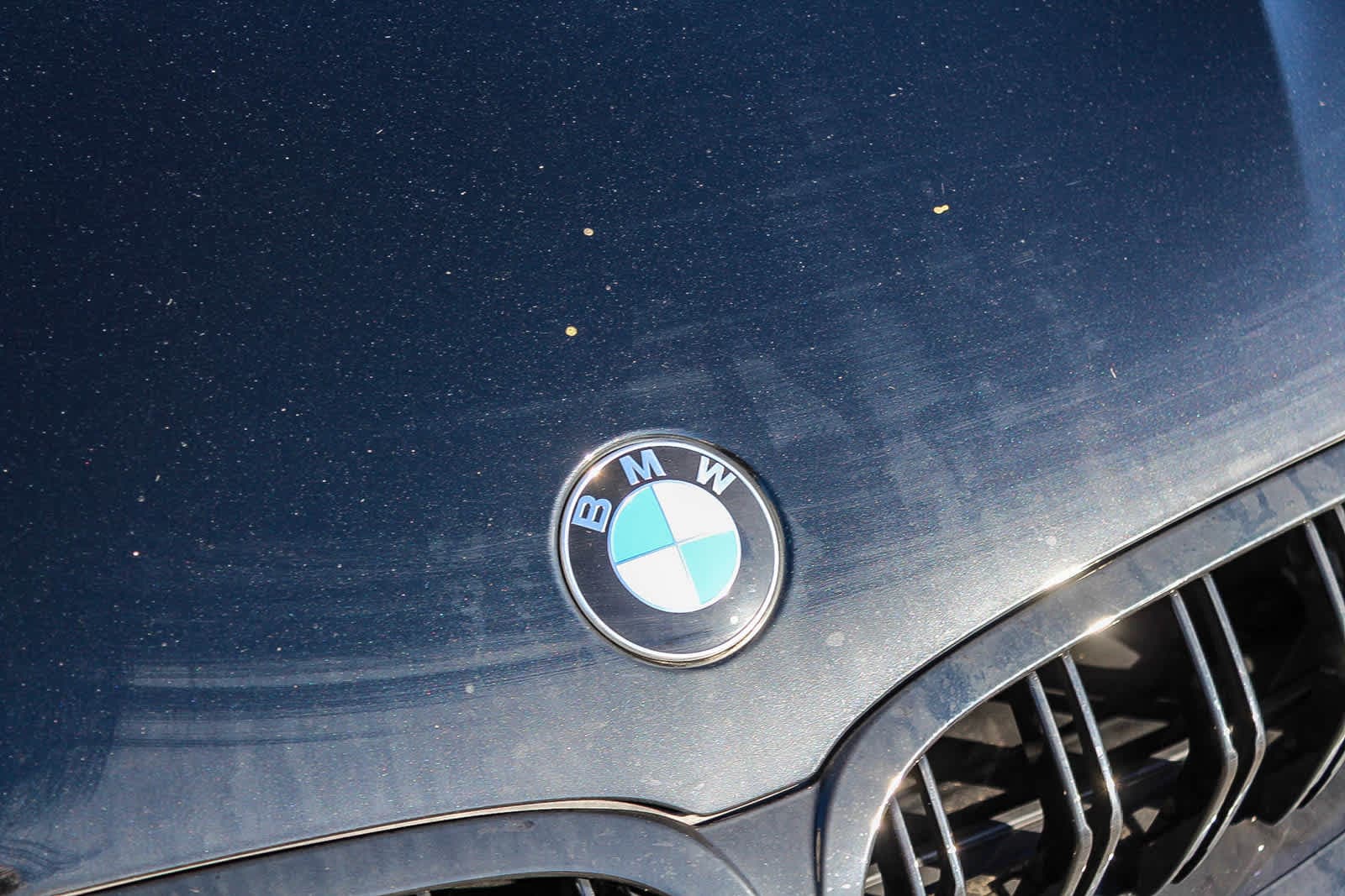 Thumbnail: 2025 BMW M8 - 11