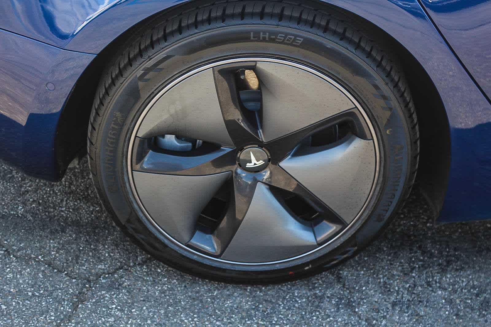 Thumbnail: 2018 Tesla Model 3 - 8