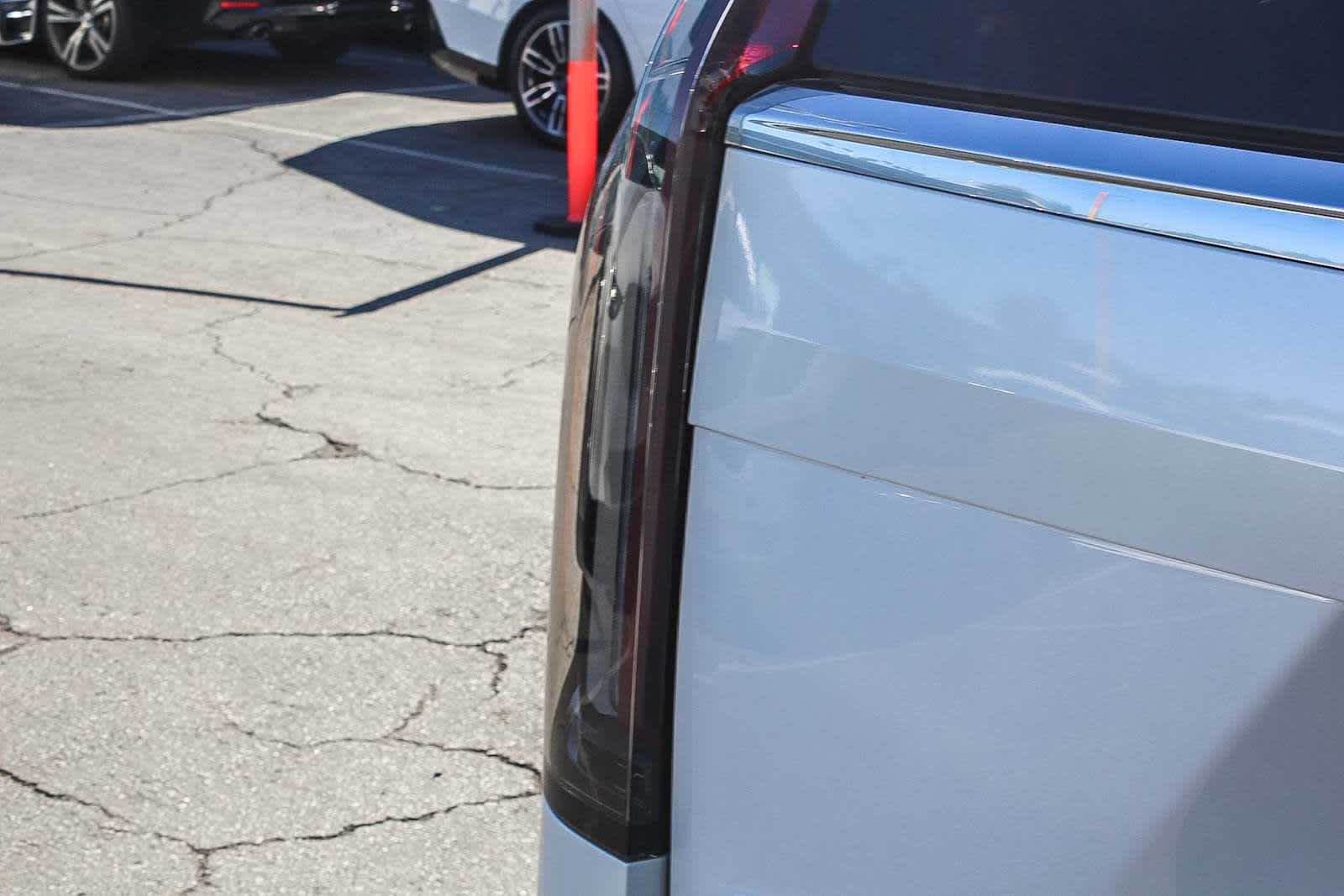 Thumbnail: 2022 Cadillac Escalade - 7