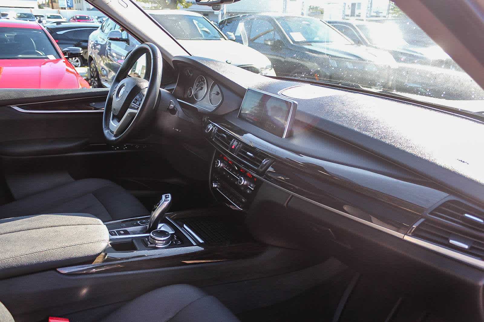 Thumbnail: 2016 BMW X5 - 16