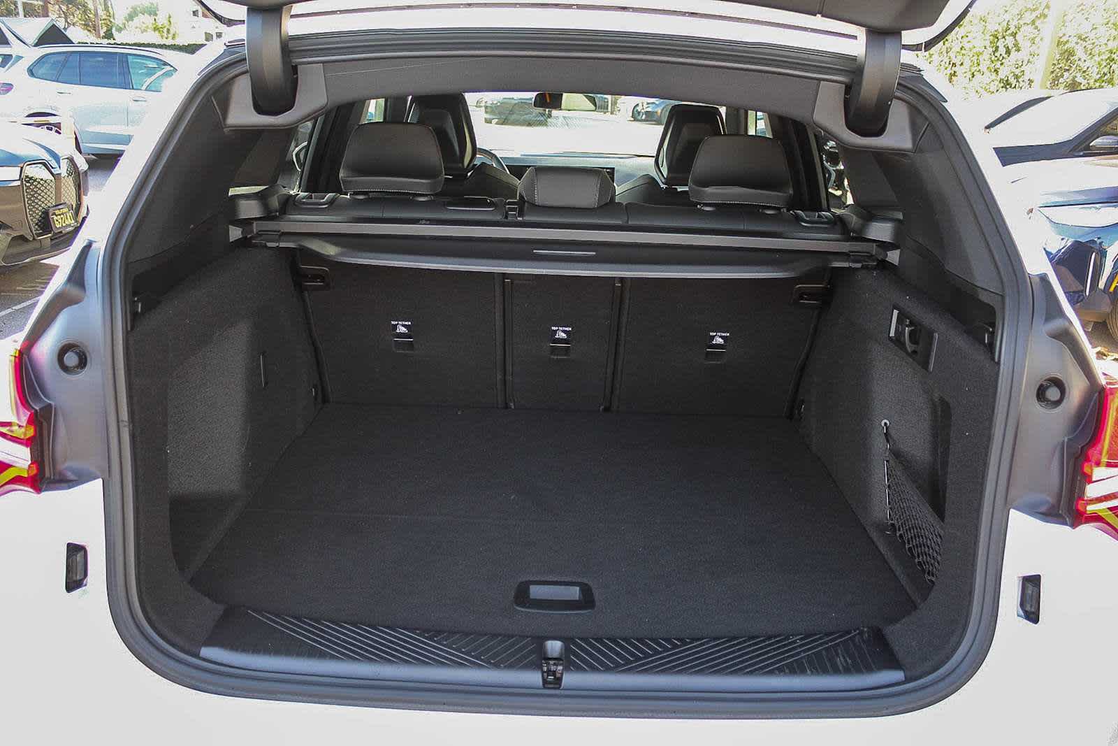 Thumbnail: 2025 BMW X3 - 25