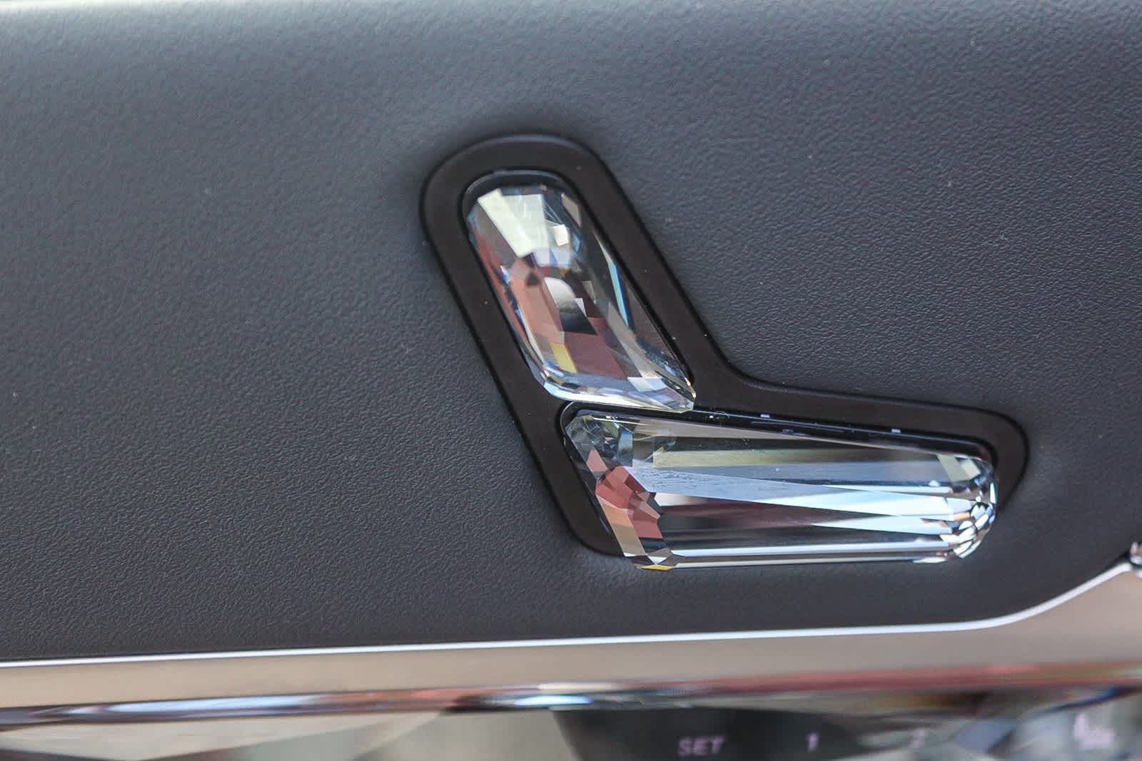 Thumbnail: 2026 BMW 7 Series - 21