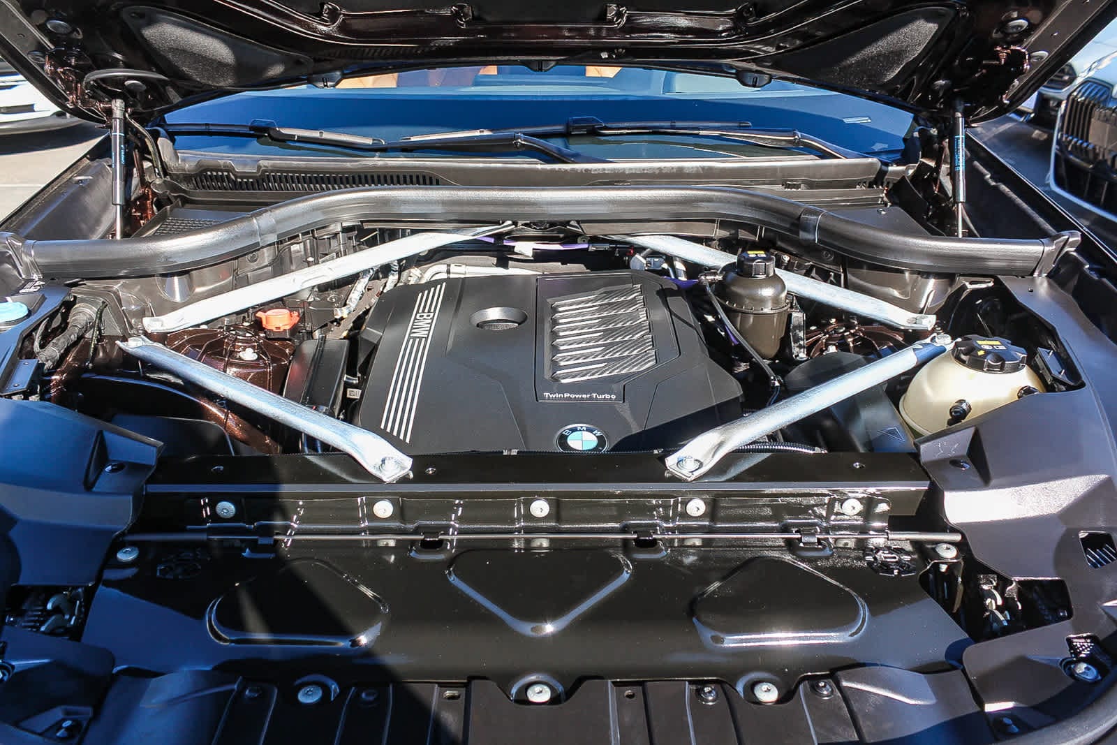 Thumbnail: 2023 BMW X6 - 25