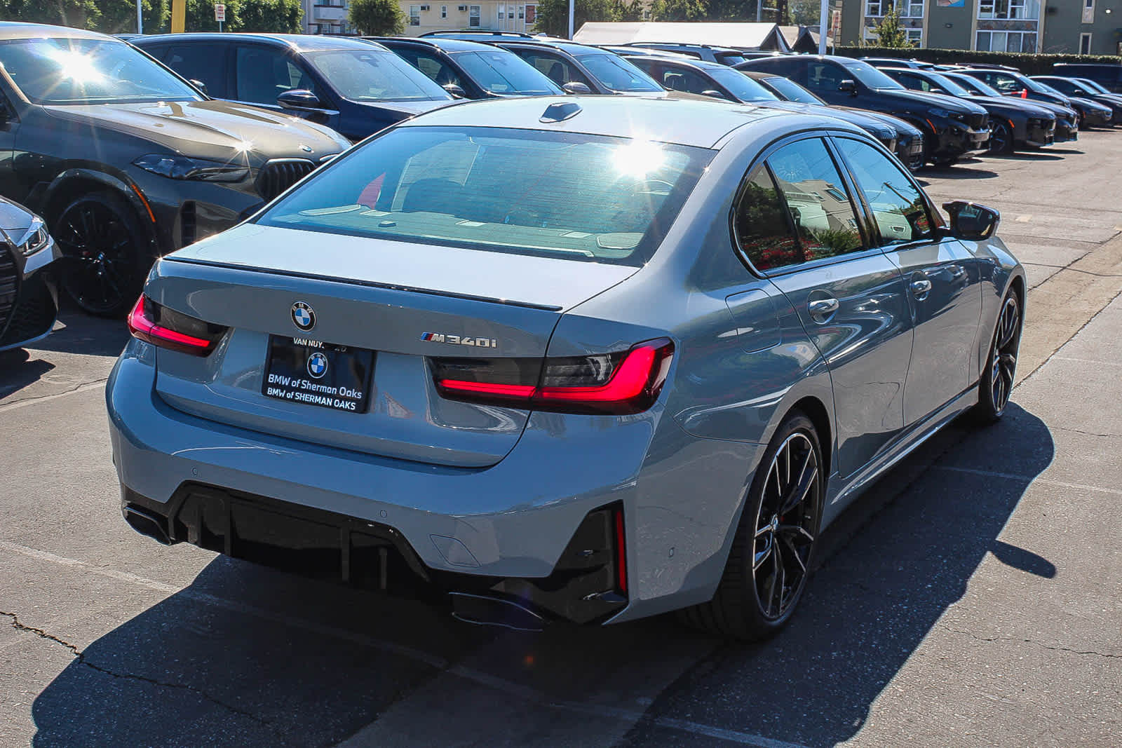Thumbnail: 2026 BMW 3 Series - 4