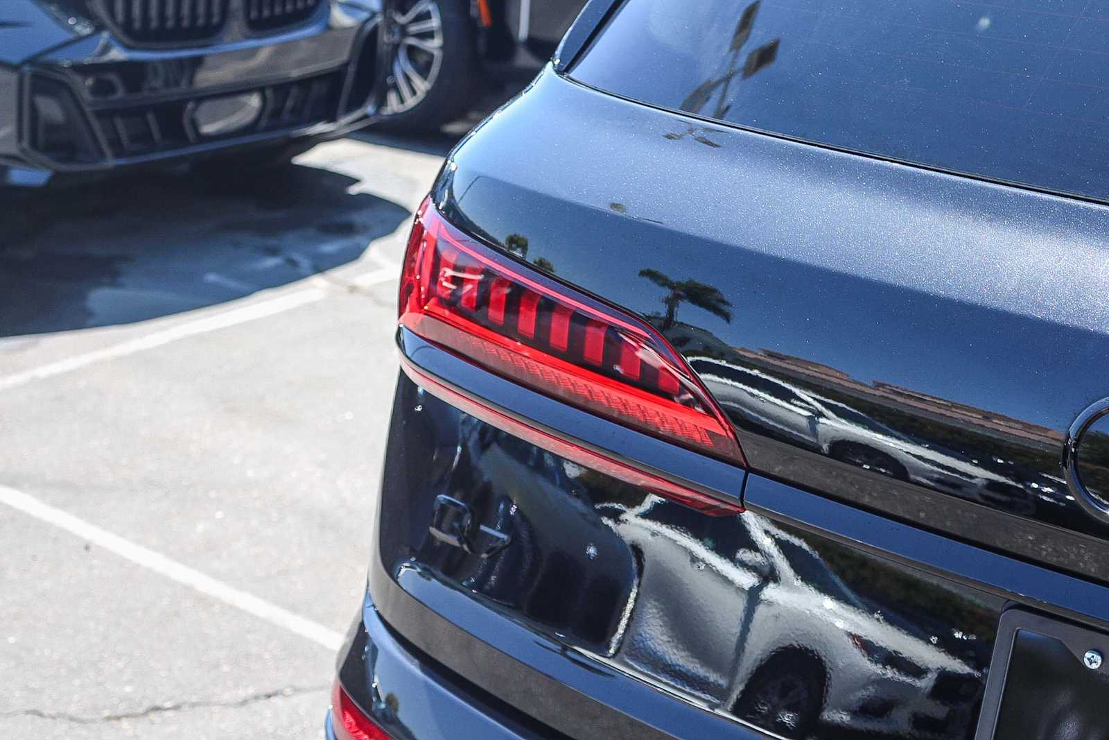 Thumbnail: 2023 Audi Q7 - 7