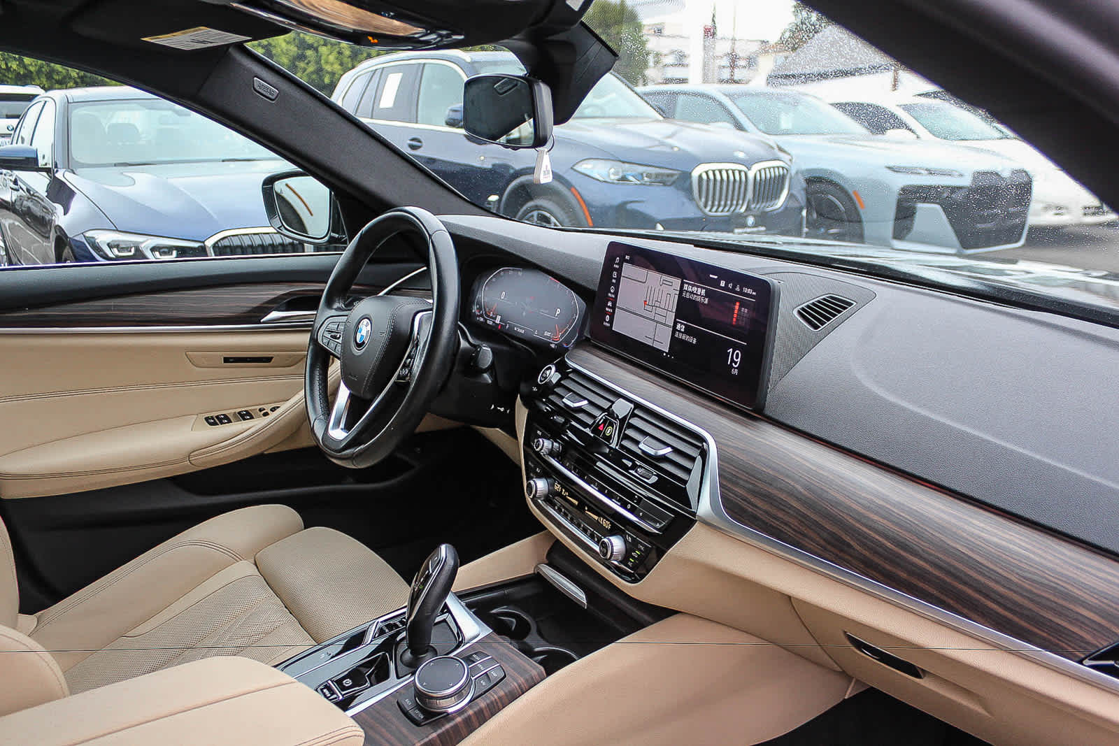 Thumbnail: 2021 BMW 5 Series - 15