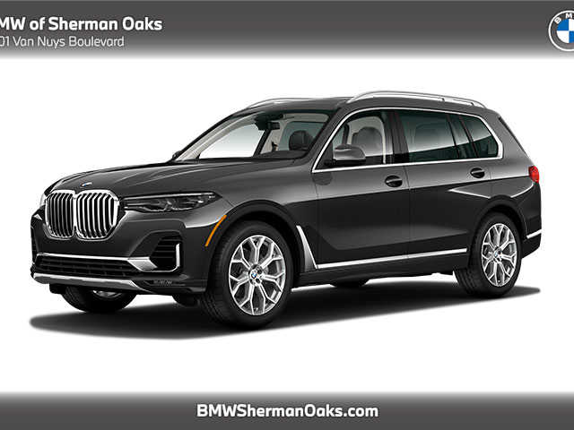 2022 BMW X7 xDrive40i's photo