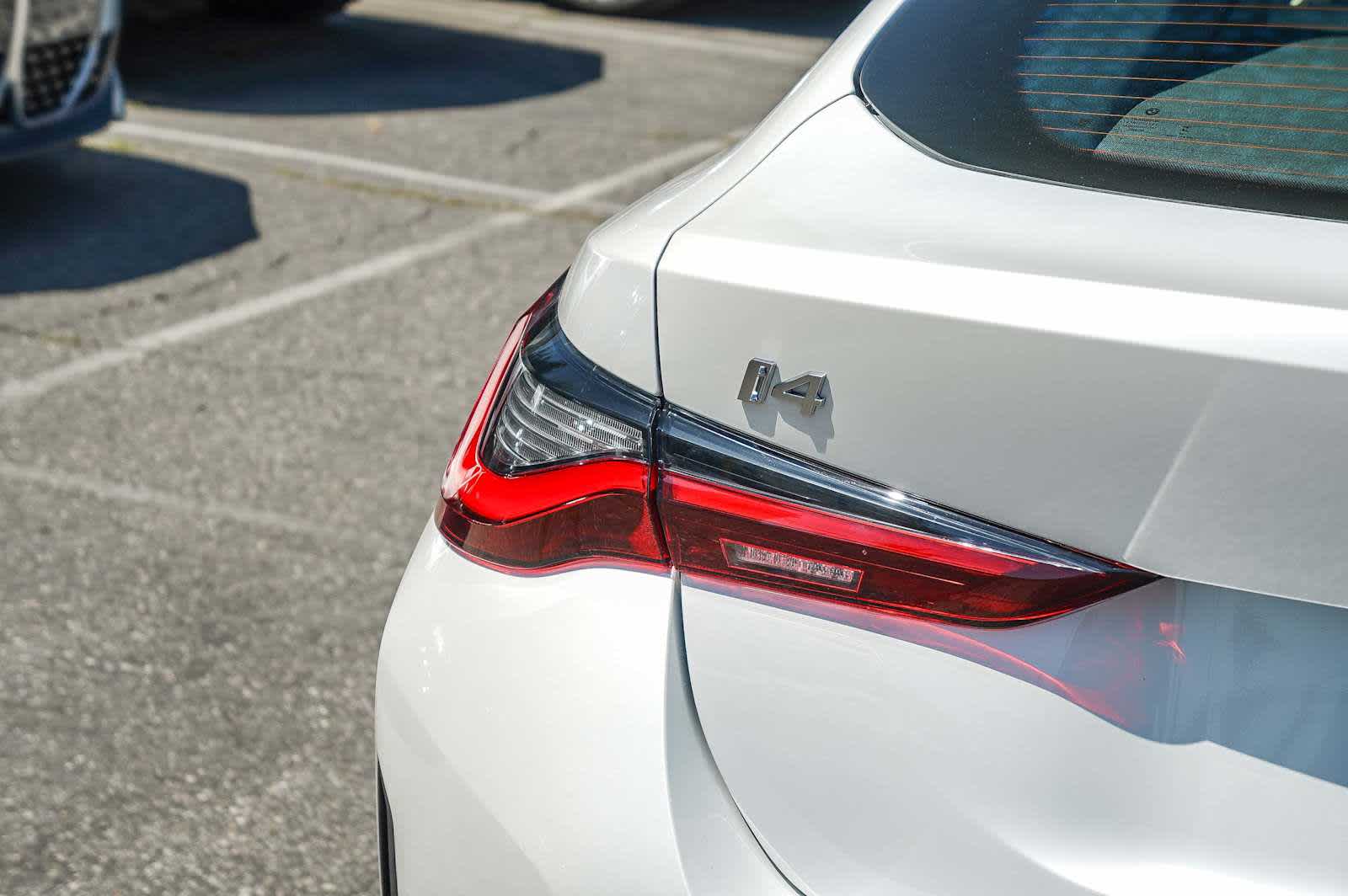 Thumbnail: 2026 BMW i4 - 7
