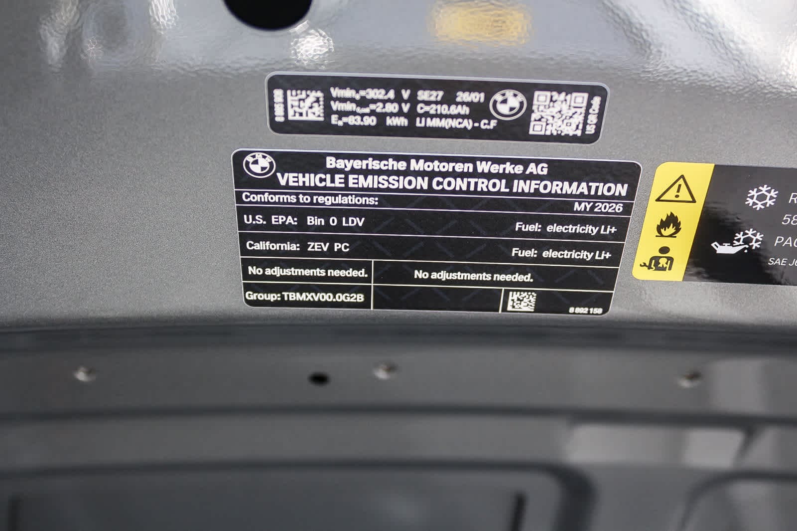 Thumbnail: 2026 BMW i4 - 27