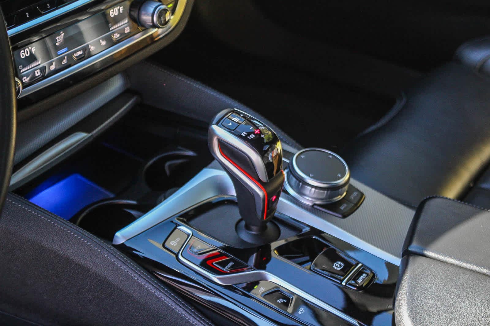 Thumbnail: 2023 BMW M5 - 19