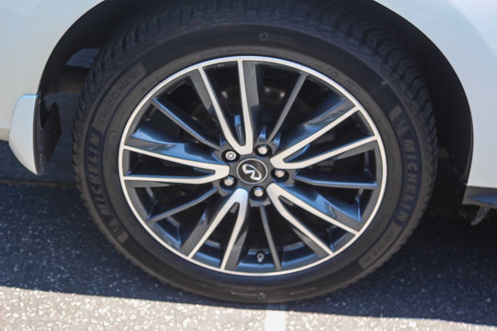 Thumbnail: 2019 INFINITI QX60 - 8