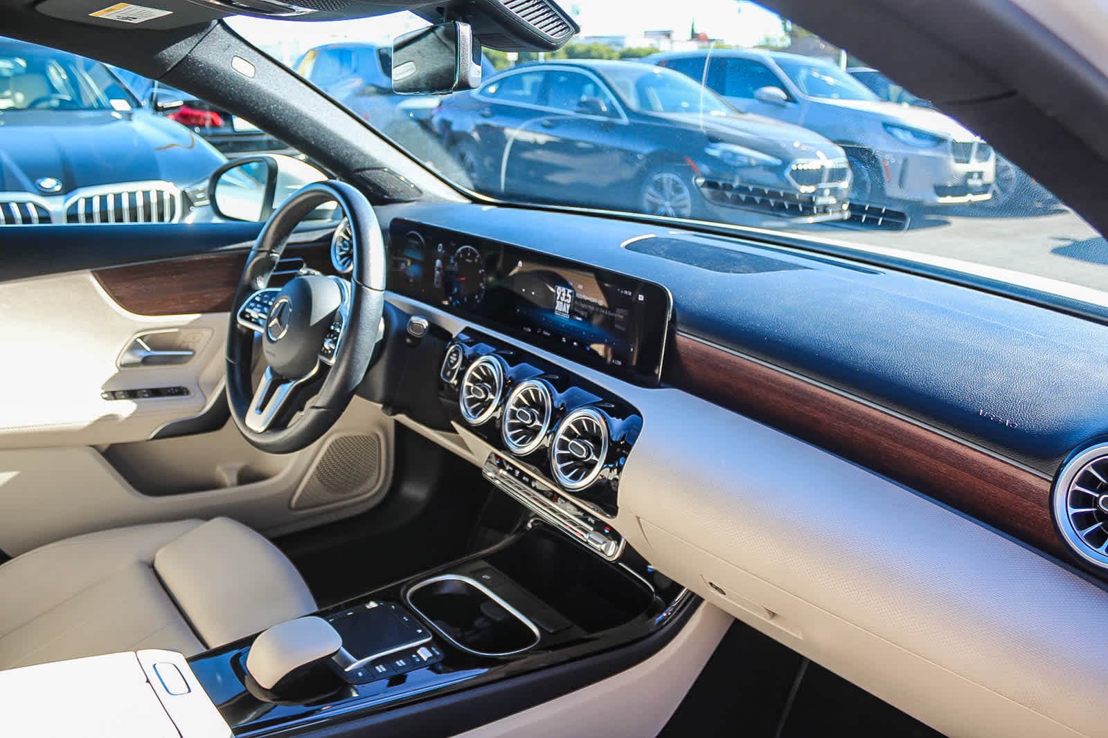 Thumbnail: 2022 Mercedes-Benz A-Class - 16