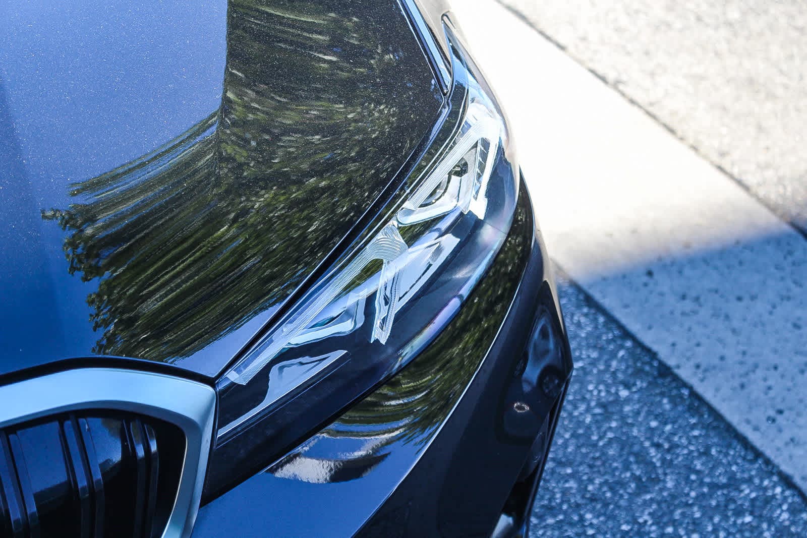 Thumbnail: 2023 BMW 3 Series - 10